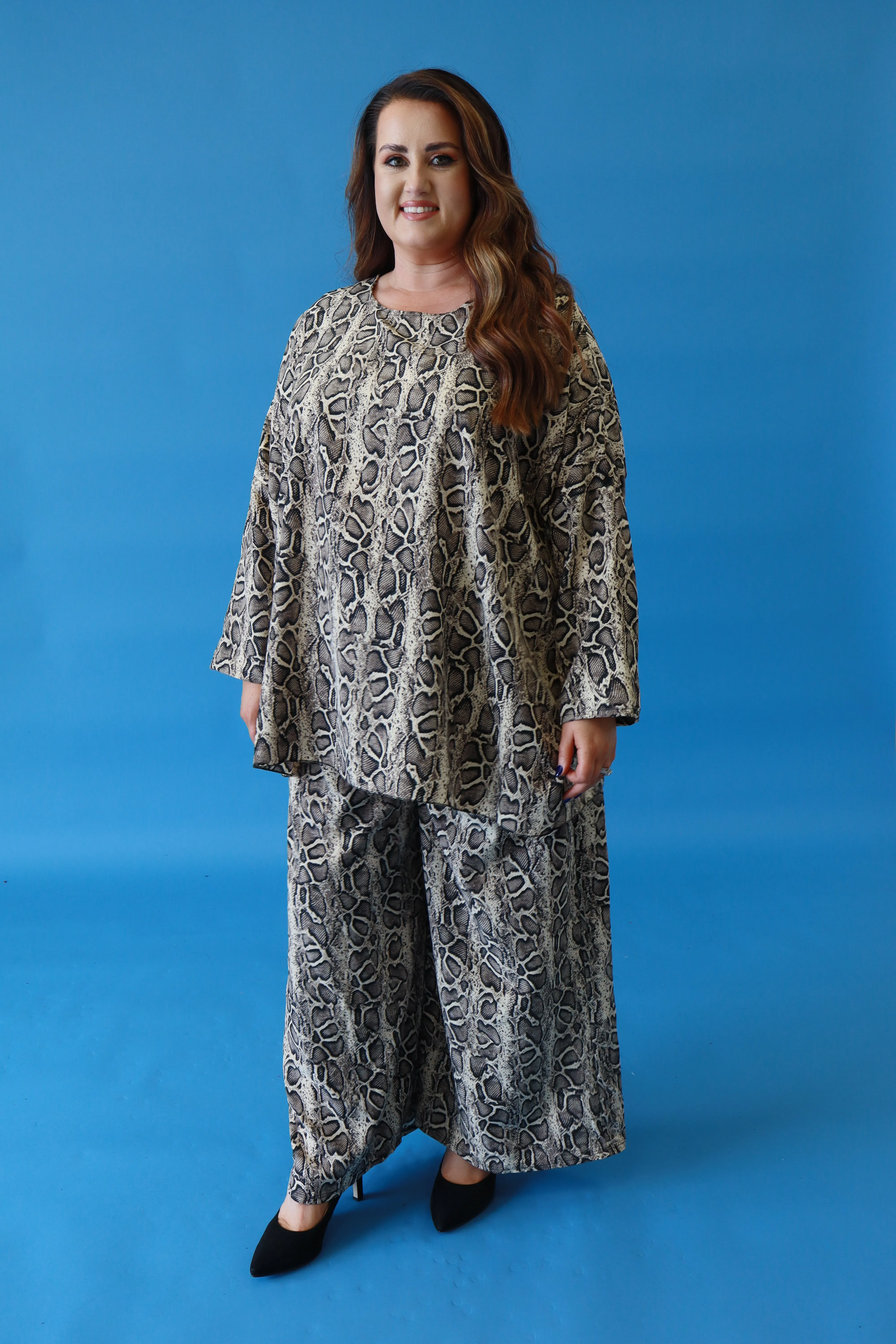 Emery Wide Trousers in Snake Print