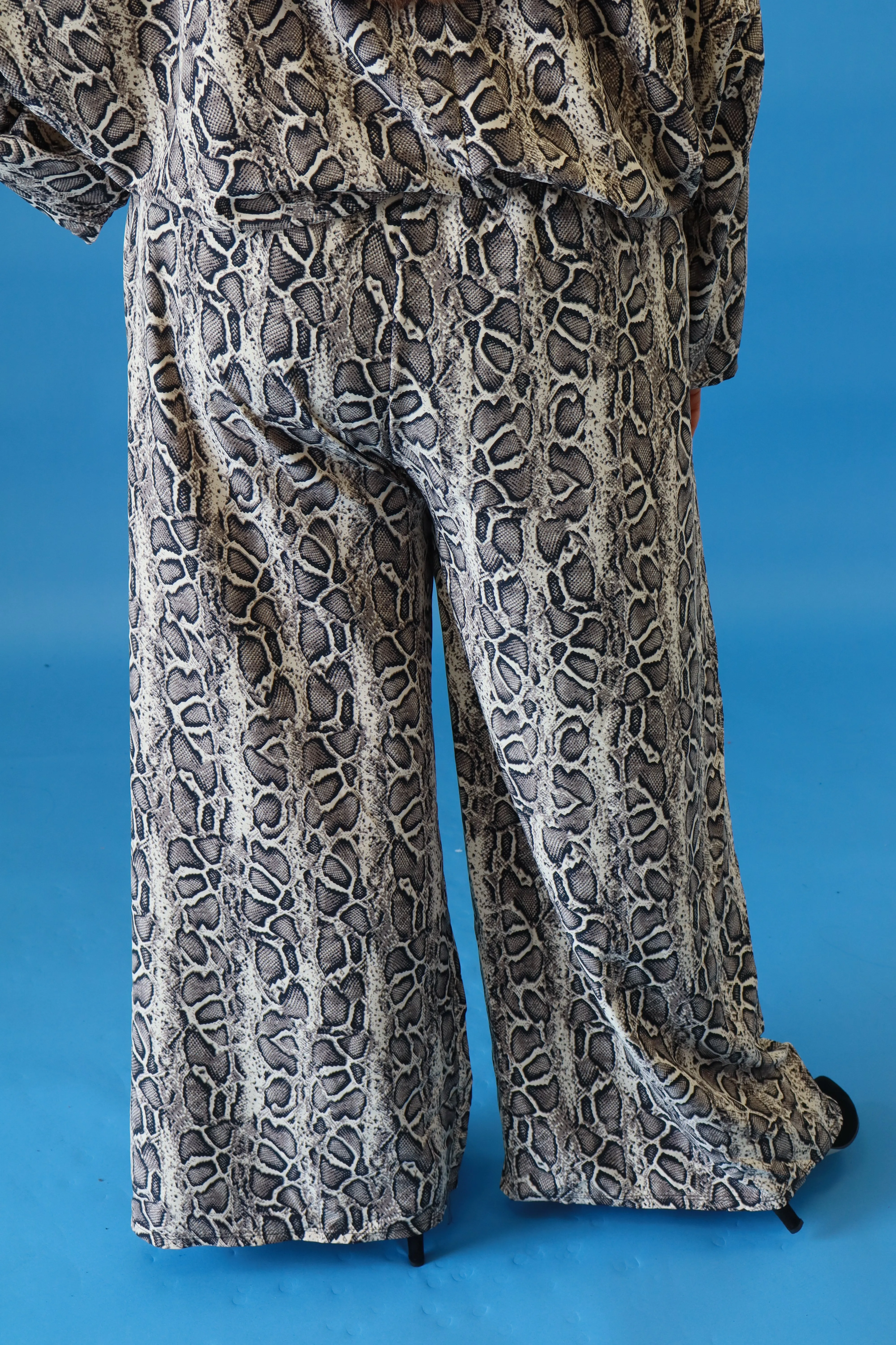 Emery Wide Trousers in Snake Print