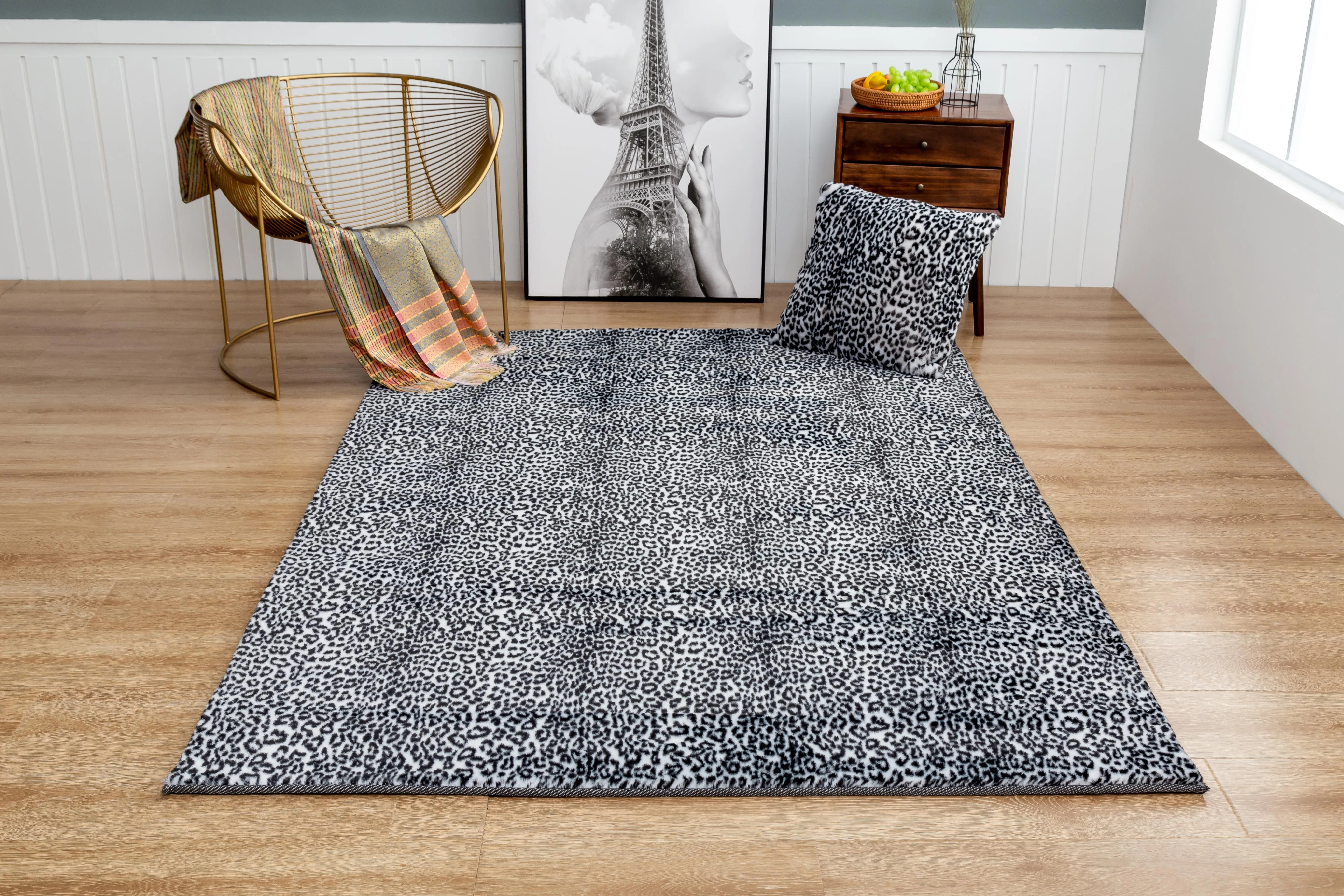 FAUX Area Rug - 5' x 7' - FU0457